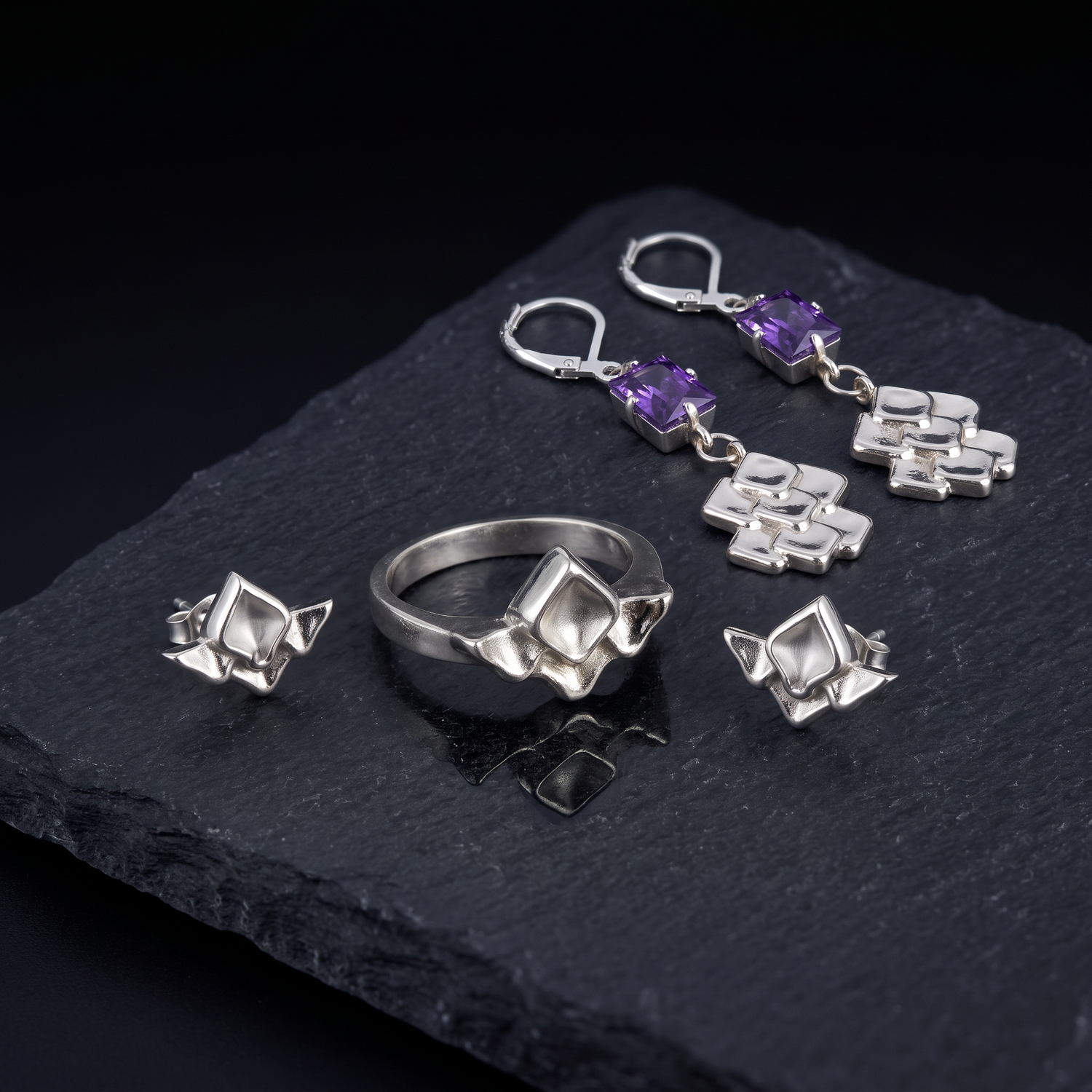 Dragon's Scales Collection