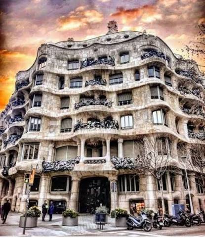 Casa Milà